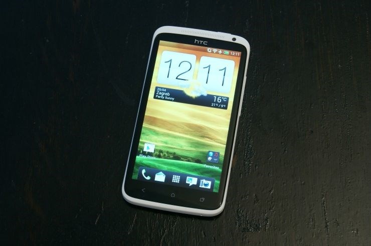 HTC One X (10).JPG